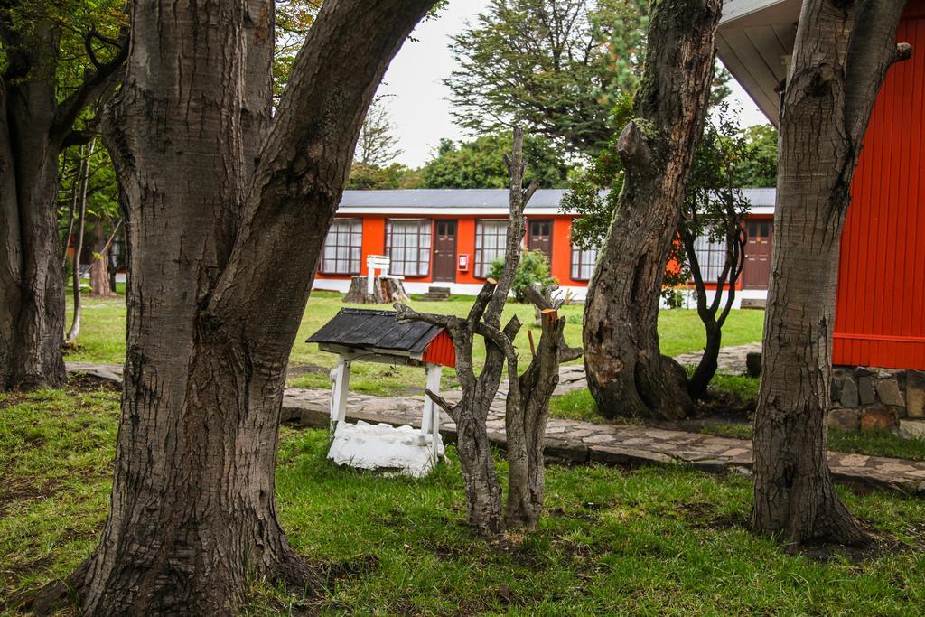 Hosteria Pehoe Torres del Paine National Park Exterior foto